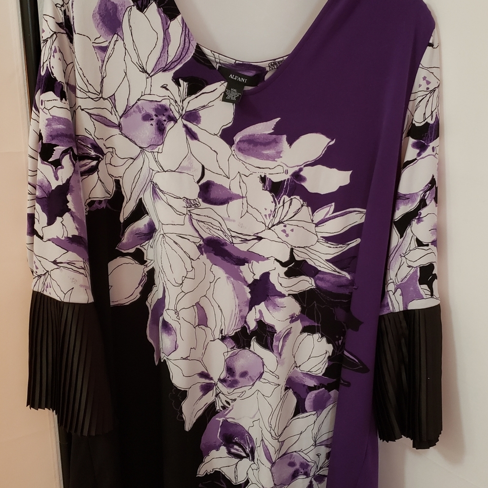 Women's blouse
